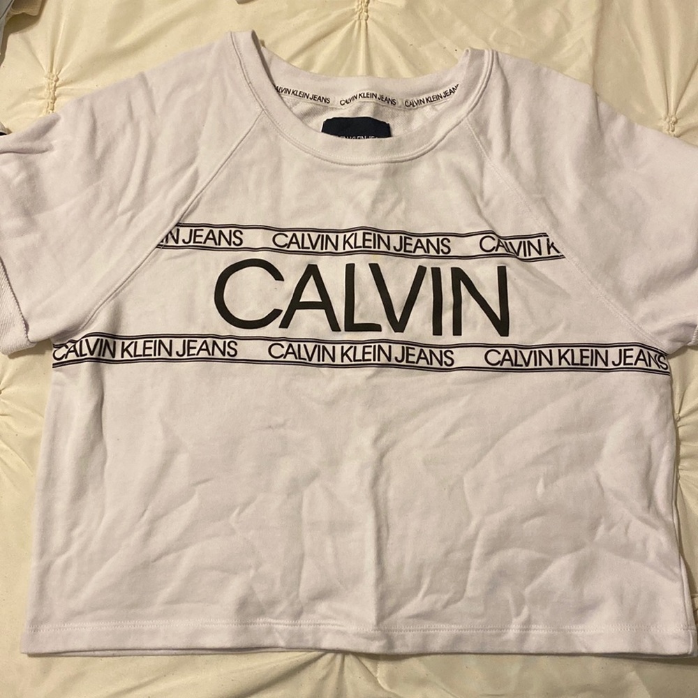 Calvin Klein boxy top show on the second pic